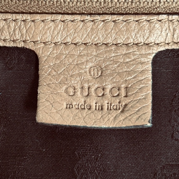 Authentic Gucci Leather Bamboo Tassel Hobo Bag in Tan - Picture 8 of 10